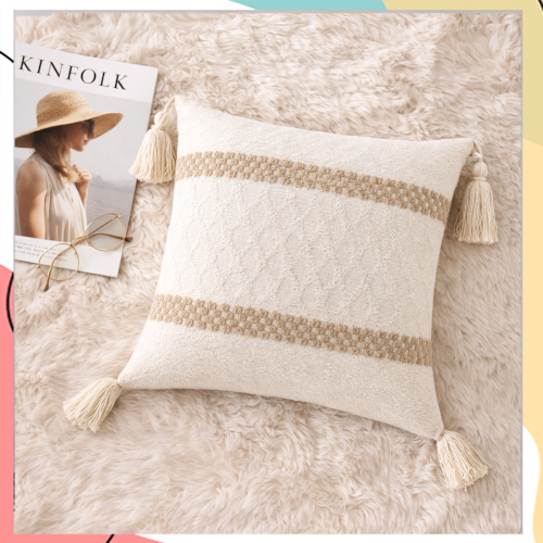 "בובו" - כרית נוי בסגנון "בוהושיק" בסיס שמנת ועיטורי יוטה