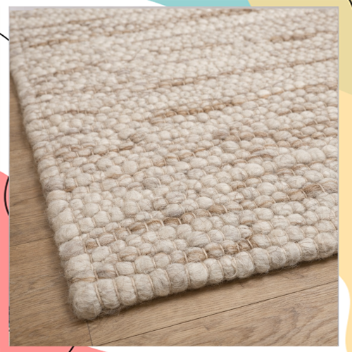 "זואי" – שטיח צמר בועות שמנת ובג' בעבודת יד, חמימות טבעית ועיצוב על־זמני | במידה 120*180