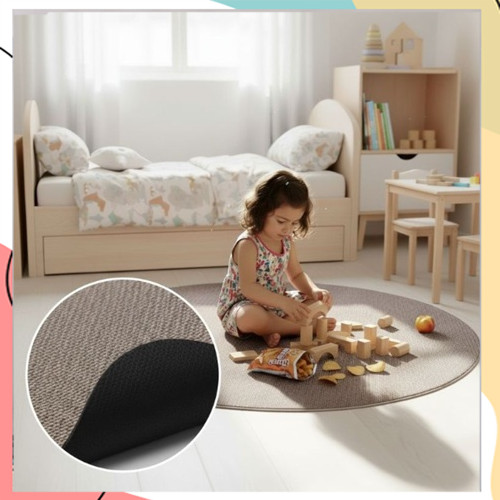 "שרלוט" עגול - שטיחון דוחה כתמים בעל תחתית גומי נגד החלקה מבד שאניל בקוטר 1.45