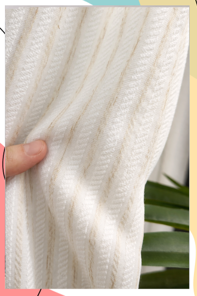 "פוליאנה" - וילון הצללה מבד תערובת פשתן בעל עיטור רקמתי כפול עדין לכל אורכו | בצבעים לבן או אבן